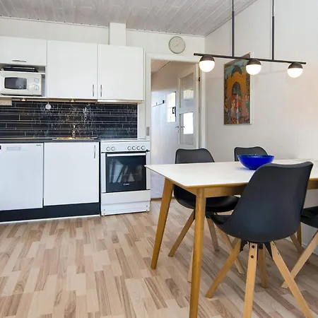 Apartment Lxi
