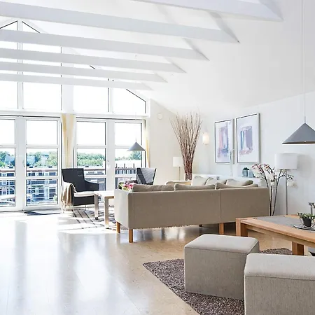 Apartment Lxi